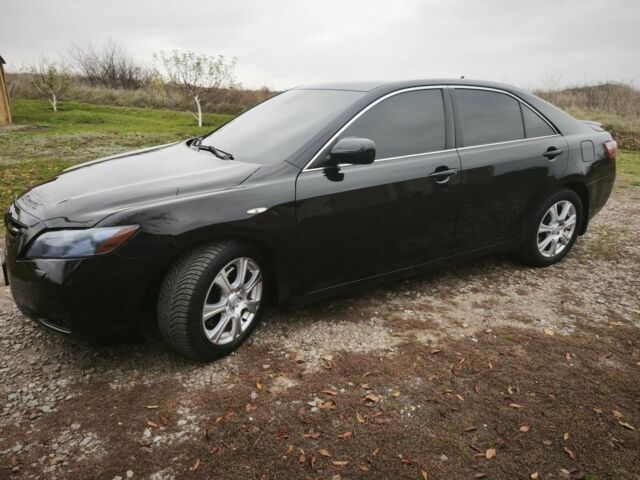 Черный Тойота Камри, объемом двигателя 3.5 л и пробегом 325 тыс. км за 7200 $, фото 1 на Automoto.ua