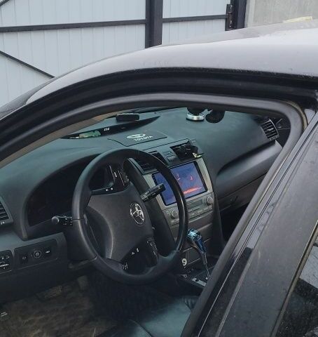 Черный Тойота Камри, объемом двигателя 3.5 л и пробегом 300 тыс. км за 7500 $, фото 11 на Automoto.ua