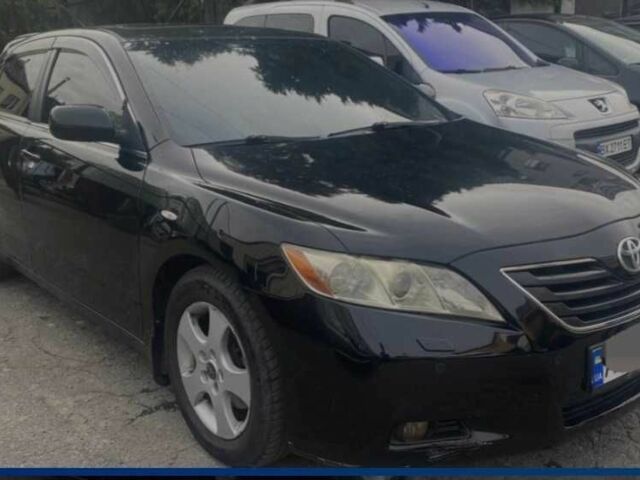 Черный Тойота Камри, объемом двигателя 3.5 л и пробегом 286 тыс. км за 7200 $, фото 4 на Automoto.ua