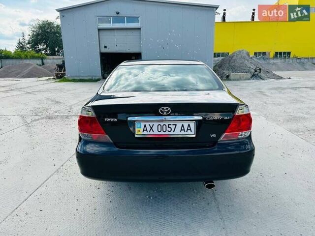 Черный Тойота Камри, объемом двигателя 3 л и пробегом 195 тыс. км за 6900 $, фото 4 на Automoto.ua