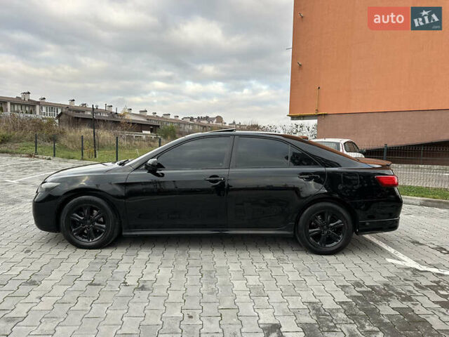 Черный Тойота Камри, объемом двигателя 3.5 л и пробегом 288 тыс. км за 8200 $, фото 1 на Automoto.ua