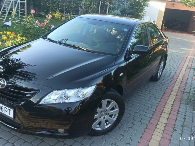 Черный Тойота Камри, объемом двигателя 2.4 л и пробегом 236 тыс. км за 7800 $, фото 9 на Automoto.ua