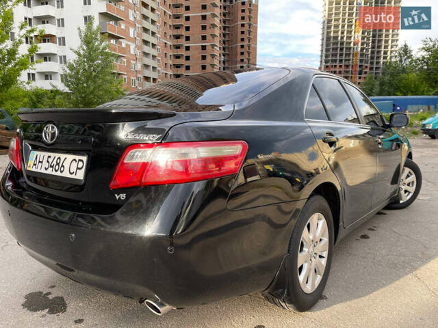 Черный Тойота Камри, объемом двигателя 3.5 л и пробегом 240 тыс. км за 8000 $, фото 3 на Automoto.ua