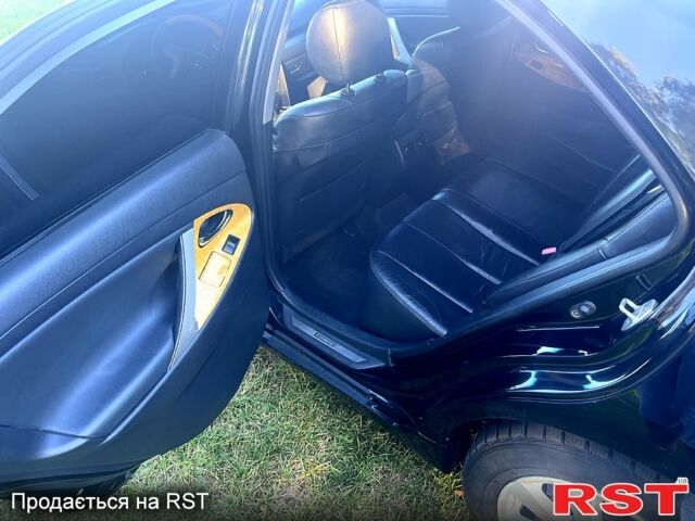 Черный Тойота Камри, объемом двигателя 3.5 л и пробегом 298 тыс. км за 7300 $, фото 5 на Automoto.ua