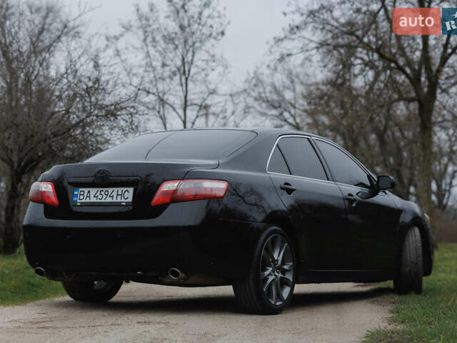 Черный Тойота Камри, объемом двигателя 3.46 л и пробегом 316 тыс. км за 9500 $, фото 27 на Automoto.ua