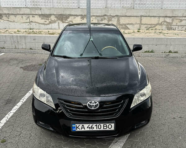 Чорний Тойота Камрі, об'ємом двигуна 3.46 л та пробігом 245 тис. км за 8699 $, фото 7 на Automoto.ua