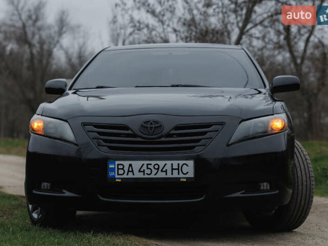 Черный Тойота Камри, объемом двигателя 3.46 л и пробегом 316 тыс. км за 9500 $, фото 38 на Automoto.ua