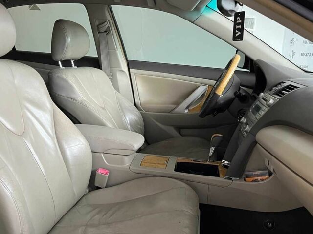 Тойота Камрі 2006 у Львові на Automoto.ua Чорний Тойота Камрі, об'ємом двигуна 3.5 л та пробігом 221 тис. км за 7800 $, фото 19 на Automoto.ua