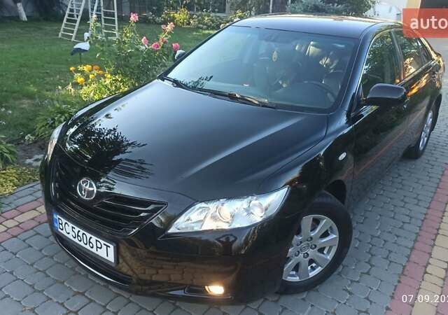 Чорний Тойота Камрі, об'ємом двигуна 2.36 л та пробігом 249 тис. км за 8150 $, фото 15 на Automoto.ua