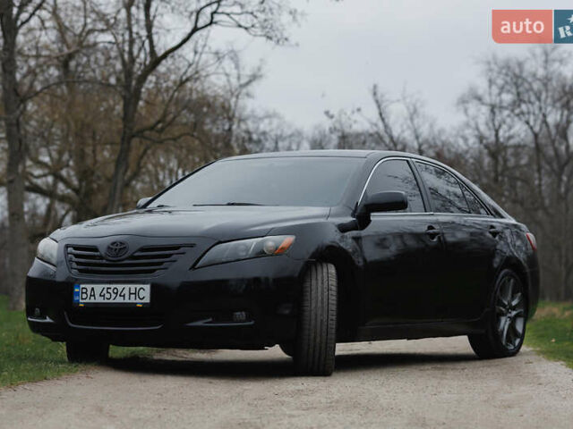 Черный Тойота Камри, объемом двигателя 3.46 л и пробегом 316 тыс. км за 9500 $, фото 36 на Automoto.ua
