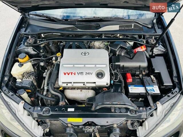 Черный Тойота Камри, объемом двигателя 3 л и пробегом 195 тыс. км за 6900 $, фото 16 на Automoto.ua