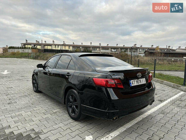 Черный Тойота Камри, объемом двигателя 3.5 л и пробегом 288 тыс. км за 8200 $, фото 2 на Automoto.ua