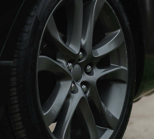 Черный Тойота Камри, объемом двигателя 3.46 л и пробегом 316 тыс. км за 9500 $, фото 22 на Automoto.ua