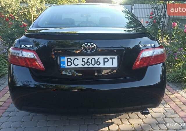 Чорний Тойота Камрі, об'ємом двигуна 2.36 л та пробігом 249 тис. км за 8150 $, фото 4 на Automoto.ua