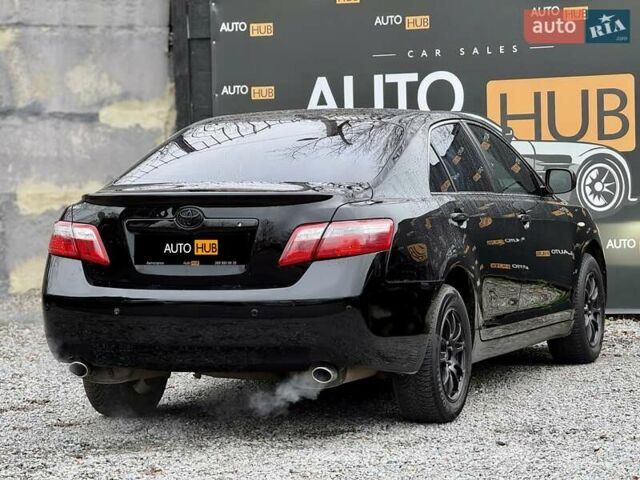 Чорний Тойота Камрі, об'ємом двигуна 3.5 л та пробігом 328 тис. км за 8600 $, фото 6 на Automoto.ua
