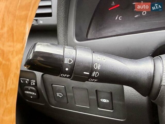 Чорний Тойота Камрі, об'ємом двигуна 3.5 л та пробігом 328 тис. км за 8600 $, фото 20 на Automoto.ua