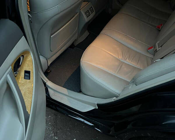 Черный Тойота Камри, объемом двигателя 3.46 л и пробегом 264 тыс. км за 9800 $, фото 5 на Automoto.ua