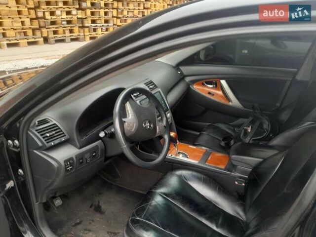 Черный Тойота Камри, объемом двигателя 3.46 л и пробегом 270 тыс. км за 8100 $, фото 5 на Automoto.ua