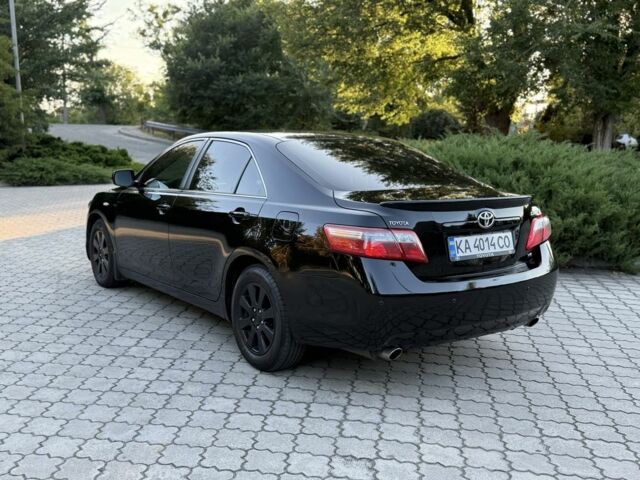 Черный Тойота Камри, объемом двигателя 3.5 л и пробегом 245 тыс. км за 7500 $, фото 4 на Automoto.ua