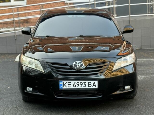 Чорний Тойота Камрі, об'ємом двигуна 3.5 л та пробігом 340 тис. км за 7000 $, фото 1 на Automoto.ua