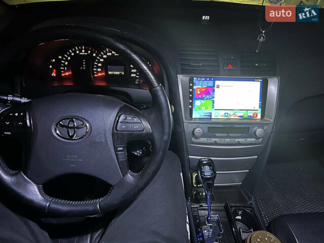 Черный Тойота Камри, объемом двигателя 3.5 л и пробегом 340 тыс. км за 8000 $, фото 7 на Automoto.ua