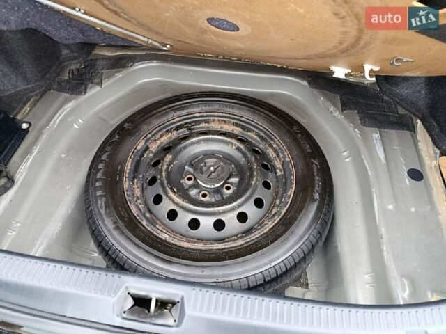 Черный Тойота Камри, объемом двигателя 3.46 л и пробегом 169 тыс. км за 10300 $, фото 25 на Automoto.ua