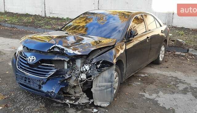 Тойота Камри 2006 в Харькове на Automoto.ua Черный Тойота Камри, объемом двигателя 3.5 л и пробегом 205 тыс. км за 5500 $, фото 16 на Automoto.ua