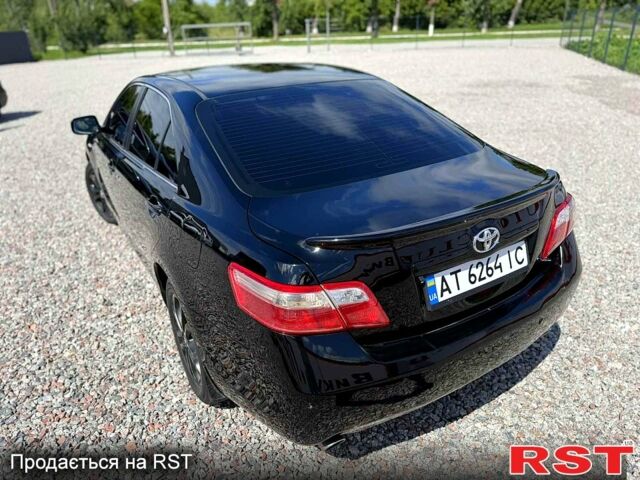 Черный Тойота Камри, объемом двигателя 3.5 л и пробегом 148 тыс. км за 9000 $, фото 4 на Automoto.ua