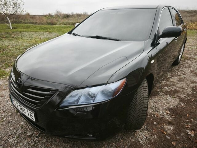 Черный Тойота Камри, объемом двигателя 3.5 л и пробегом 325 тыс. км за 7200 $, фото 2 на Automoto.ua