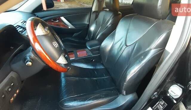 Тойота Камри 2006 в Харькове на Automoto.ua Черный Тойота Камри, объемом двигателя 3.5 л и пробегом 205 тыс. км за 5500 $, фото 4 на Automoto.ua