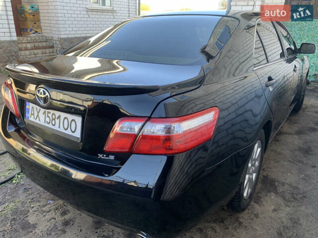 Черный Тойота Камри, объемом двигателя 3.5 л и пробегом 325 тыс. км за 7999 $, фото 57 на Automoto.ua