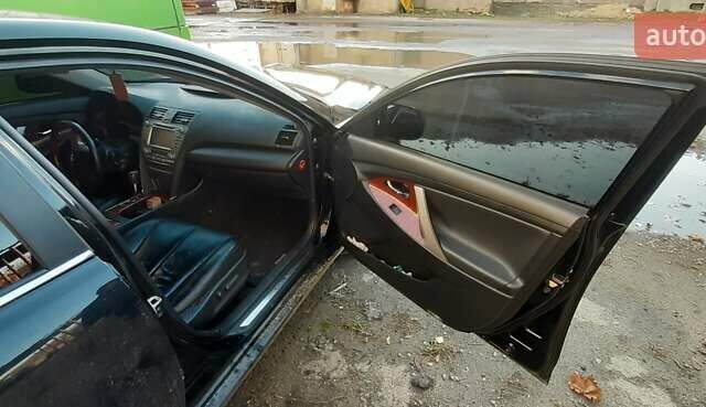 Тойота Камри 2006 в Харькове на Automoto.ua Черный Тойота Камри, объемом двигателя 3.5 л и пробегом 205 тыс. км за 5500 $, фото 9 на Automoto.ua