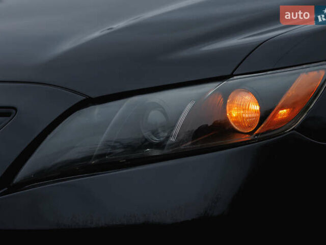 Черный Тойота Камри, объемом двигателя 3.46 л и пробегом 316 тыс. км за 9500 $, фото 43 на Automoto.ua