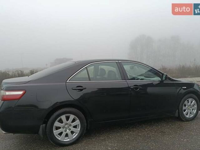 Черный Тойота Камри, объемом двигателя 3.46 л и пробегом 169 тыс. км за 10300 $, фото 9 на Automoto.ua