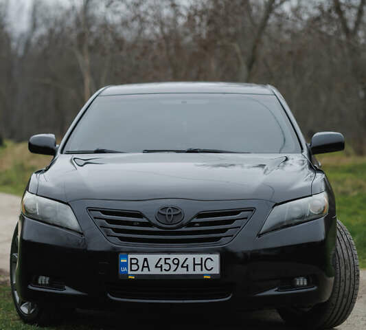 Черный Тойота Камри, объемом двигателя 3.46 л и пробегом 316 тыс. км за 9500 $, фото 20 на Automoto.ua