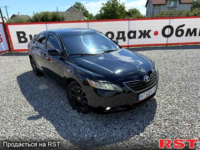 Черный Тойота Камри, объемом двигателя 3.5 л и пробегом 148 тыс. км за 9000 $, фото 2 на Automoto.ua