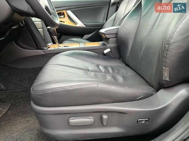 Черный Тойота Камри, объемом двигателя 3.46 л и пробегом 169 тыс. км за 10300 $, фото 18 на Automoto.ua