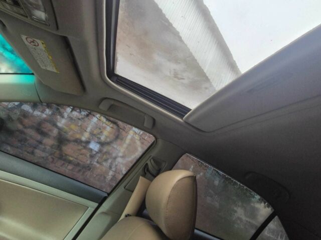 Черный Тойота Камри, объемом двигателя 3.5 л и пробегом 286 тыс. км за 7200 $, фото 10 на Automoto.ua