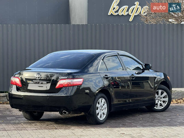 Черный Тойота Камри, объемом двигателя 2.36 л и пробегом 249 тыс. км за 8950 $, фото 3 на Automoto.ua