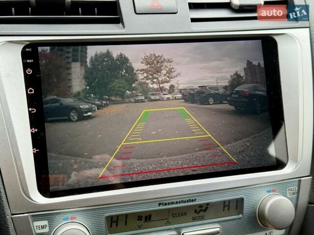 Чорний Тойота Камрі, об'ємом двигуна 3.5 л та пробігом 328 тис. км за 8600 $, фото 16 на Automoto.ua