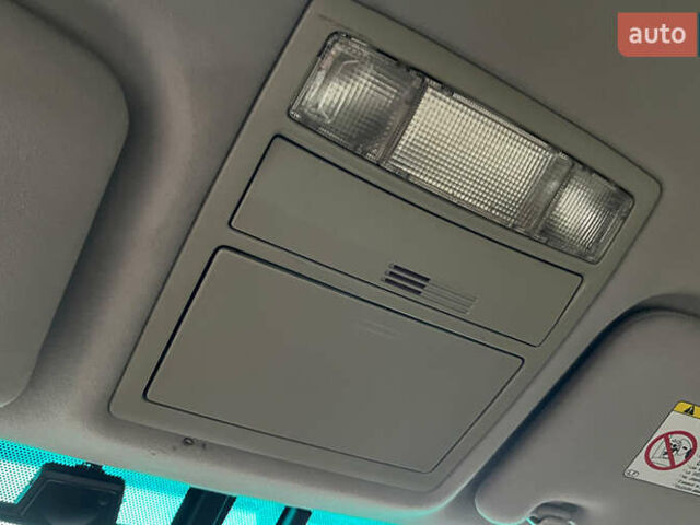 Чорний Тойота Камрі, об'ємом двигуна 3.5 л та пробігом 221 тис. км за 7800 $, фото 16 на Automoto.ua