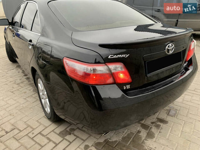 Черный Тойота Камри, объемом двигателя 3.5 л и пробегом 325 тыс. км за 7999 $, фото 8 на Automoto.ua