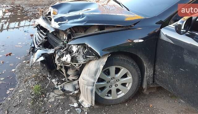 Тойота Камри 2006 в Харькове на Automoto.ua Черный Тойота Камри, объемом двигателя 3.5 л и пробегом 205 тыс. км за 5500 $, фото 3 на Automoto.ua