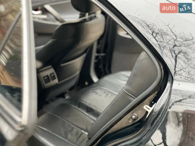 Черный Тойота Камри, объемом двигателя 3.5 л и пробегом 340 тыс. км за 8000 $, фото 2 на Automoto.ua