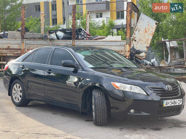 Черный Тойота Камри, объемом двигателя 3.5 л и пробегом 240 тыс. км за 8000 $, фото 2 на Automoto.ua