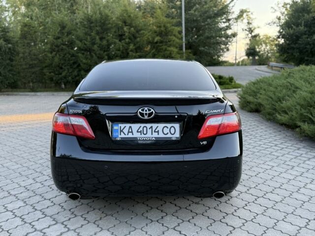Черный Тойота Камри, объемом двигателя 3.5 л и пробегом 245 тыс. км за 7500 $, фото 5 на Automoto.ua