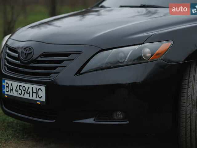 Черный Тойота Камри, объемом двигателя 3.46 л и пробегом 316 тыс. км за 9500 $, фото 24 на Automoto.ua