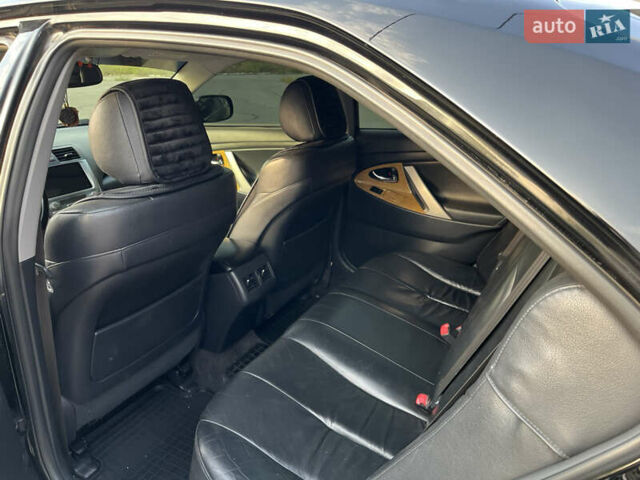 Черный Тойота Камри, объемом двигателя 2.4 л и пробегом 249 тыс. км за 9700 $, фото 8 на Automoto.ua