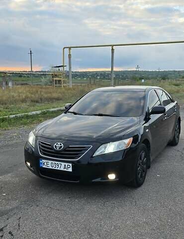 Черный Тойота Камри, объемом двигателя 3.5 л и пробегом 303 тыс. км за 8300 $, фото 22 на Automoto.ua