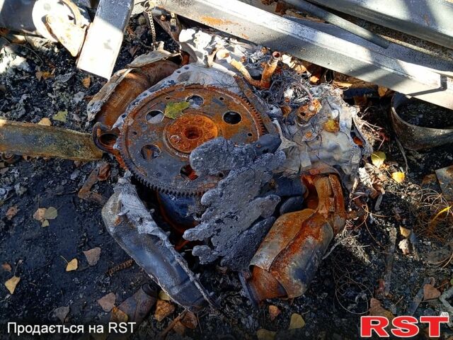 Тойота Камри 2006 в Киеве на Automoto.ua Черный Тойота Камри, объемом двигателя 3.5 л и пробегом 300 тыс. км за 3500 $, фото 10 на Automoto.ua